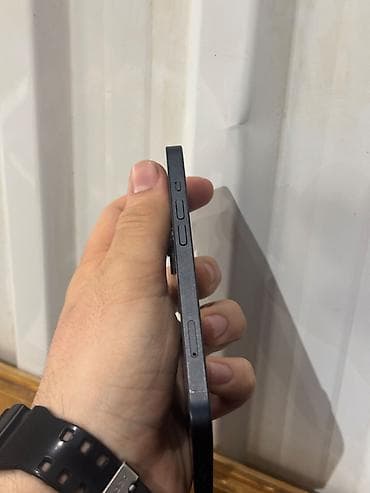 Video oyunlar və konsollar: IPhone 14, 128 GB, Midnight — 5