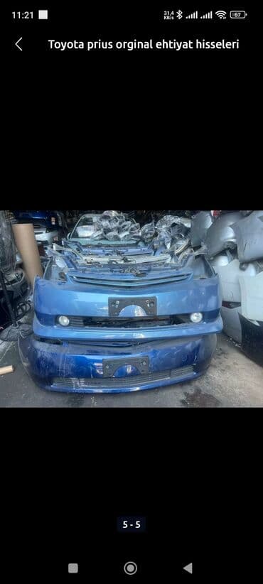 prius arxa bufer: Toyota Prius avtomobilinin müxtəlif rənglərdə olan bamperləri təklif — 4