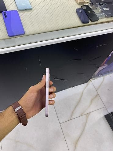 adapt: IPhone 13, 128 GB, Çəhrayı, Face ID — 2