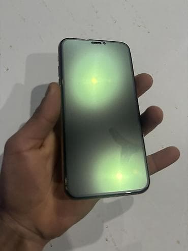 divarda televizor fiqurlari: IPhone Xs, 64 GB, Qızılı, Face ID — 2