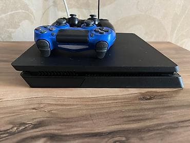 PS5 (Sony PlayStation 5): Ideal veziyete ps4 Slim,10 oyun icinde,2 orijinal jostik dahilinde — 5