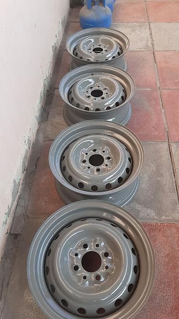 cd disklər: R13 vaz lada diskləri təmir olunub əyrisi və problemi yoxdur dördü — 2