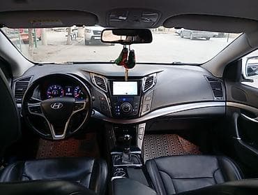 ford transit teker: Hyundai i40: 1.7 l | 2013 il Sedan — 4