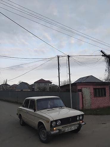 VAZ 2106 sedan - Kuzov: beşqapılı sedan, açıq bej rəng - Mühərrik