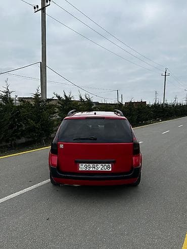 Avtomobil satışı: Renault Megane: 1.5 l | 2008 il 628000 km Universal — 4