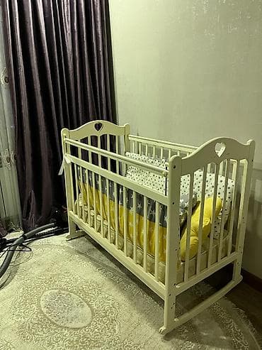 təzə taxt: Oğlan və qız üçün, Dördbucaq, Beşik, Dəst ilə, Matras ilə, Yellənmə mexanizm ilə — 3