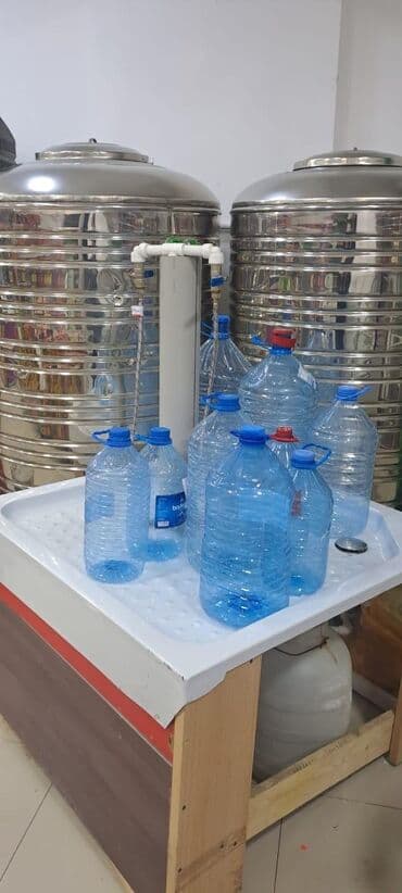 Bağ və bostan üçün digər məhsullar: Bak, Metal, 1000 l l, İşlənmiş, Ünvandan götürmə — 1