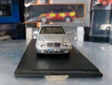 vita start: Коллекционная модель Mercedes-Benz C43 AMG W202 silver 2000 Special — 15