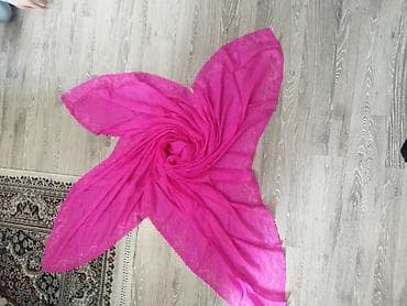 kisi geyimleri kurtkalar: Şal dəsti – 3 ədəd Qiymet Razilasma yolu ile - Bej rəngli böyük şal — 3