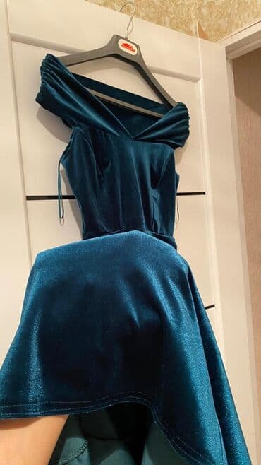 calvin klein euphoria qiymeti: Ziyafət donu, Maksi, Guess, M — 4