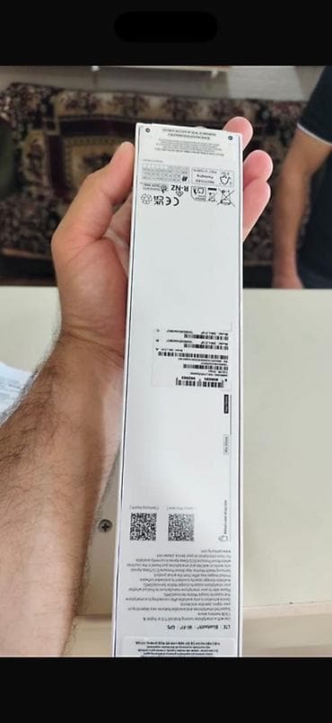 smart wacth: Samsung Galaxy Watch7 (44mm LTE -eSİM) – Yaşıl rəng Üzerinde bandlar — 4