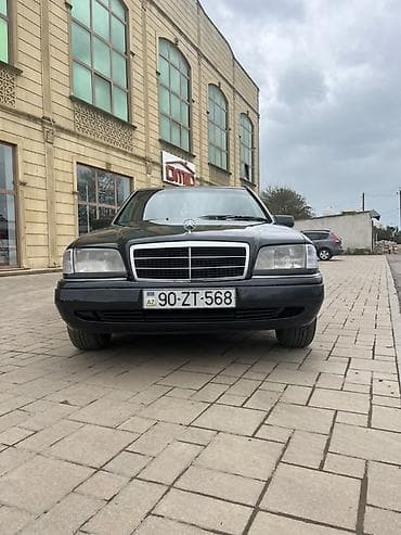 04 maşını: Mercedes-Benz C-Class: 2.2 l | 1995 il Sedan — 1