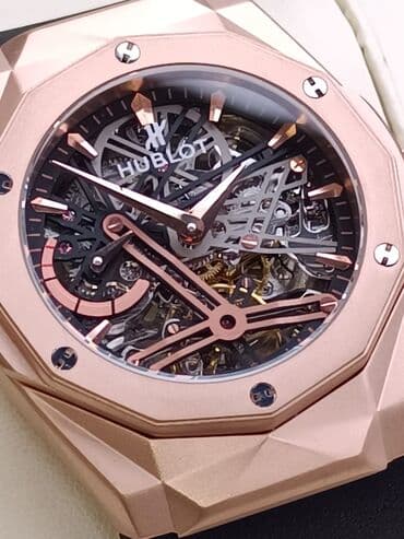 Yeni, Qol saatı, Hublot