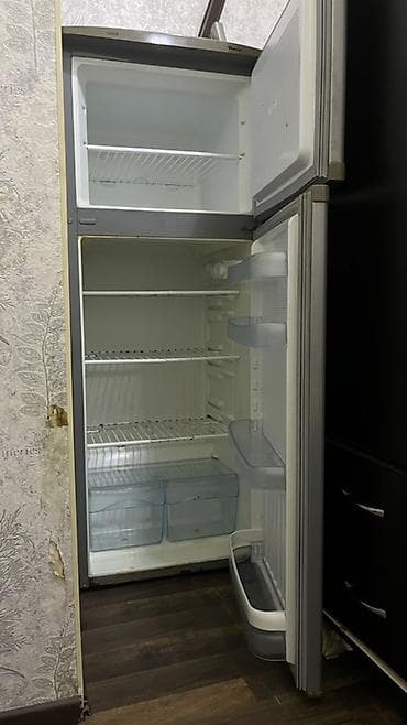 shivaki холодильник: Ikili (üst dondurucu) soyuducu - Rəng: metalik/boz - Üst hissədə — 2