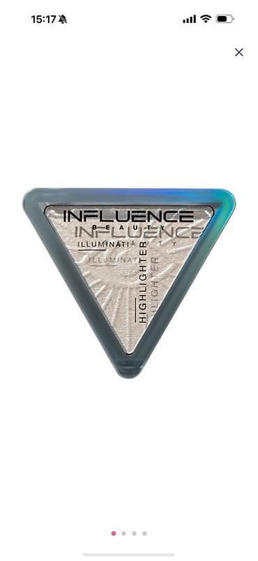 Influence Beauty Highlighter – üçbucaq formalı kompakt parıldadıcı -
