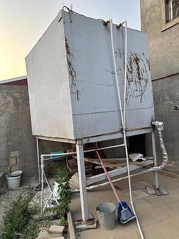 Baklar və çənlər: Metal su çəni satılır,7 ton,çürüyü pası yoxdur,qalın — 3