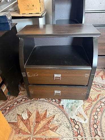 Evde yer olmadgi ucun satılır 1 ededi55 mant 2 eded var