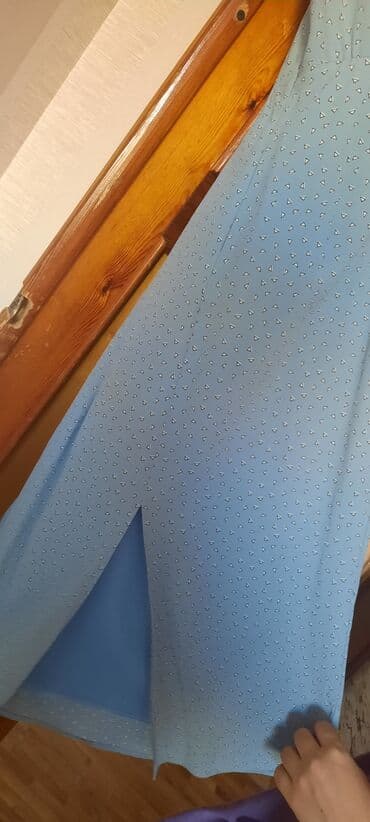 hamile donu: 42 yazılıb 36 və 38 ə gedir.hərəsi 1-2 dəfə geyilib.təzə kimi — 3