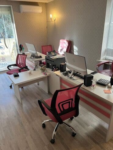 bakida otellerin gunluk qiymeti: Yasamal rayonunda yol kənarında əla vəziyyətdə tam əşyalı və — 12