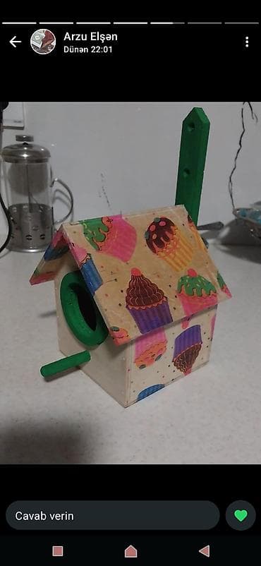 qara mal: Quş yuvası Olçüsü 15*12*12 - Material: ağac - Dizayn: sarı damlı, ön — 7