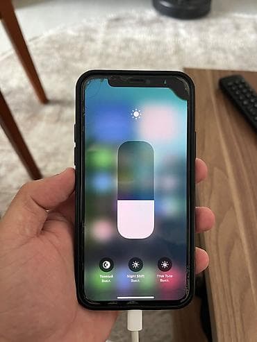 Audio: IPhone 11 Pro, 64 GB, Rose Gold, Face ID — 1
