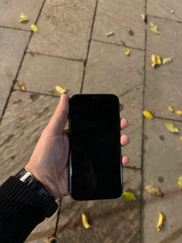 samsung flip 4 qiymeti: IPhone 11, 128 GB, Qara, Face ID — 2