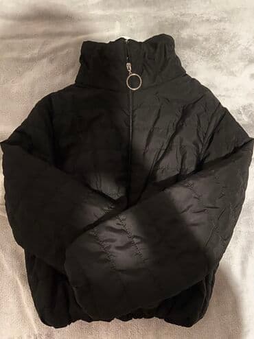 zara gödəkçə: Qara rəngli qısa puff kürk (yüngül şişmə gödəkçə)Yeni kimidir - — 2