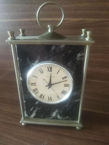 sederekde divar saatlari: Masaüstü saatlar, Mexaniki, Saniyə əqrəbi — 4