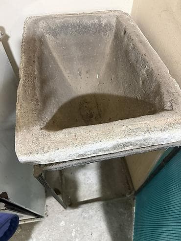 panel beton: Su dasi
40 ilin dasidi — 2