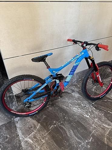velosiped kameri: 🥲Axrinci sekil avropadan gellen moment Commencal v3 beli bunu satmaga — 4
