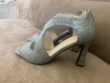 ağ qızıl üzük: Ölçü: 38, rəng - Gümüşü, Yeni — 1