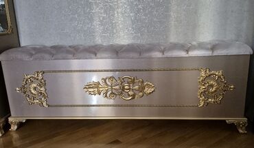 Divan və masa dəstləri: İşlənmiş, Pufik-kreslo, Vеlur parça, Kredit yoxdur, Çatdırılma yoxdur — 1