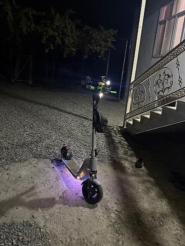 velesebet 26: İşlənmiş Elektrik samokat 10", 251 - 350 Vt, 26 - 35 km/s, Ünvandan götürmə — 1