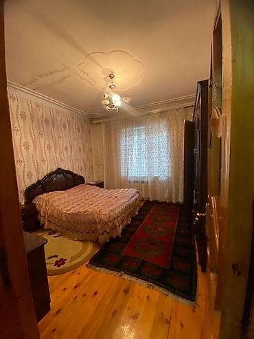 Həyət evləri və villaların satışı: Qaraçuxur qəs. 6 otaqlı, 200 kv. m, Yeni təmirli — 3
