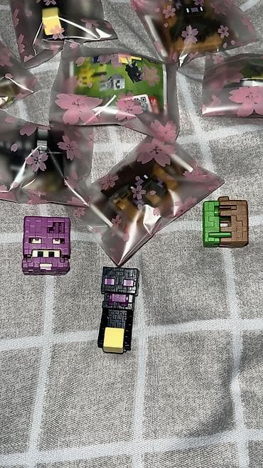 minecraft konstruktorları: Minecraft temalı kinder fiqurlar Ender Dragon, yarasa, hörümçək və — 5