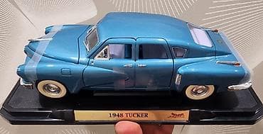 Спорт и отдых: Kolleksiya üçün orijinal avtomobil modeli. M 1/18 . Road Signature — 8