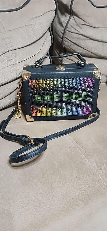 bez çanta: Qara çanta – “Game Over” mozaika dizaynlı, sərt qutu forması - Ön — 1