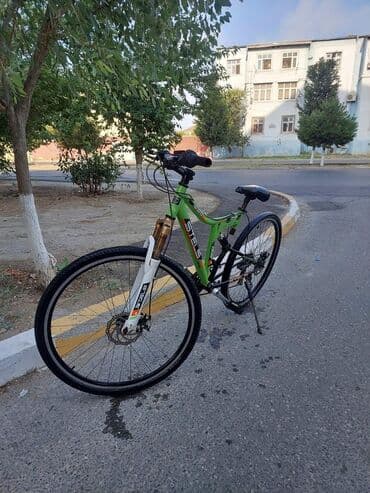 rus dili 11 ci sinif dərslik pdf: Dağ velosipedi Stels, 28" — 3