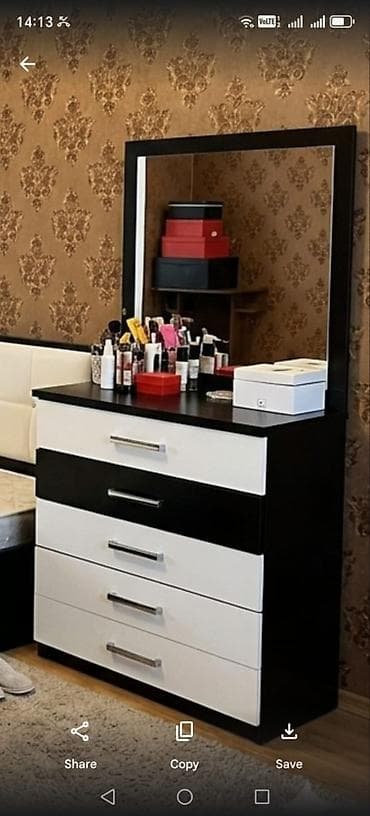 divan kreslo iwlenmiw: SaraesiTermo satilir *Qiymeti 110 Azn. * Unvan Mehdiabad Odeniwli — 1