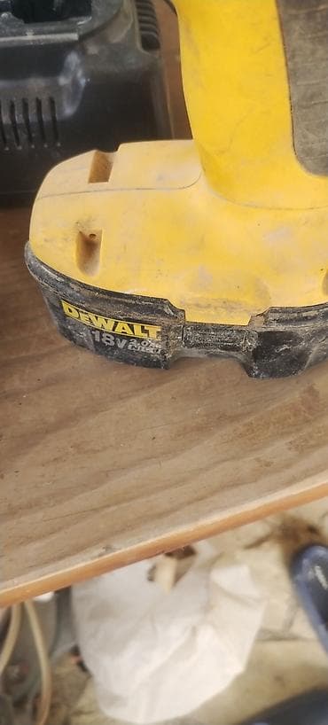 televizorlar balaca: Simsiz şarj cihazı — 9