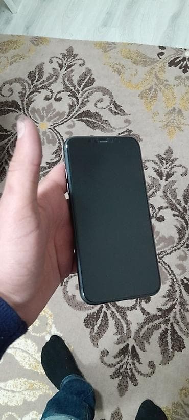 canon 75 300: IPhone 11, Qara, Face ID — 3