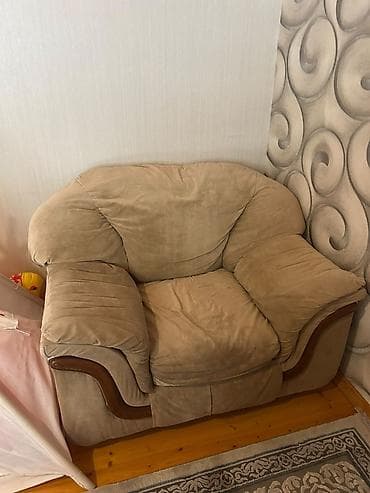 kunc mebel: Mebel dəsti 1) Yumşaq mebel - Rəng: bej - Material: yumşaq məxməri — 1