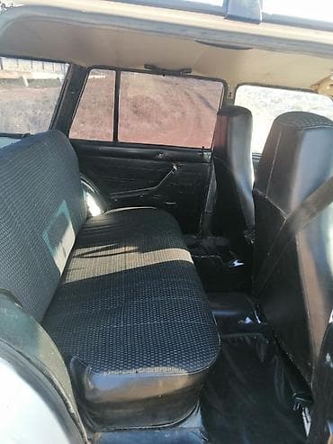 vaz muhərrik: VAZ 2104, ağ rəng, universal kuzov. Mühərrik və ötürmə: - — 5