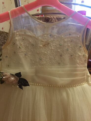 toy ucun donlar usaq ucun: 6 yaş gelinlik 85 azn son qiymetdi baha alınıb 1 defe geyinilib 6 yaş — 3