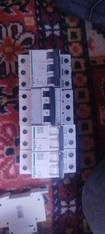 digital kabel tv: Schneider Electric Elektrik avtomat, 3 faza, 400 Vt — 6