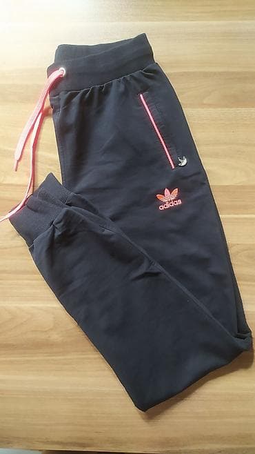 Sportivni salvar 1defe geyinilib.s razmer