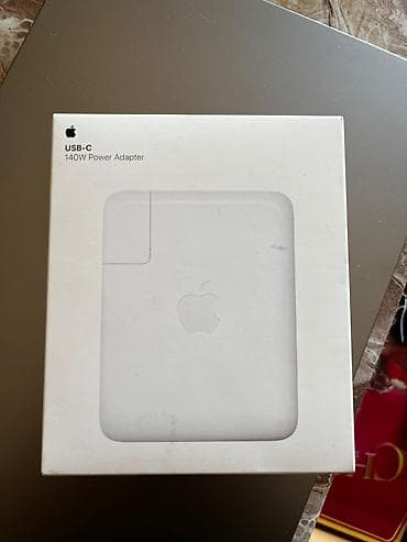 Az müddətdə (3 ay) işlənmiş və heç açılmamış bəzi Apple aksesuarlarını