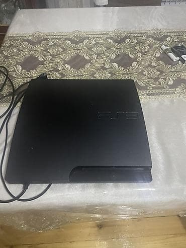 Sony PlayStation 3 (PS3) Slim oyun konsolu Xüsusiyyətlər: - Model — 1