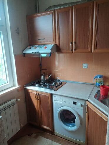 maştağada satdıq evlər: 2 otaq mənzil kirayə verilir. 4.4 mərtəbəsi. ev gəncliy metrosuna — 7