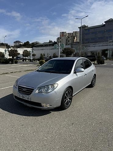 audi a5: Hyundai Elantra sedan – gümüş rəngdə, kompakta yaxın ölçülü şəhər və — 6